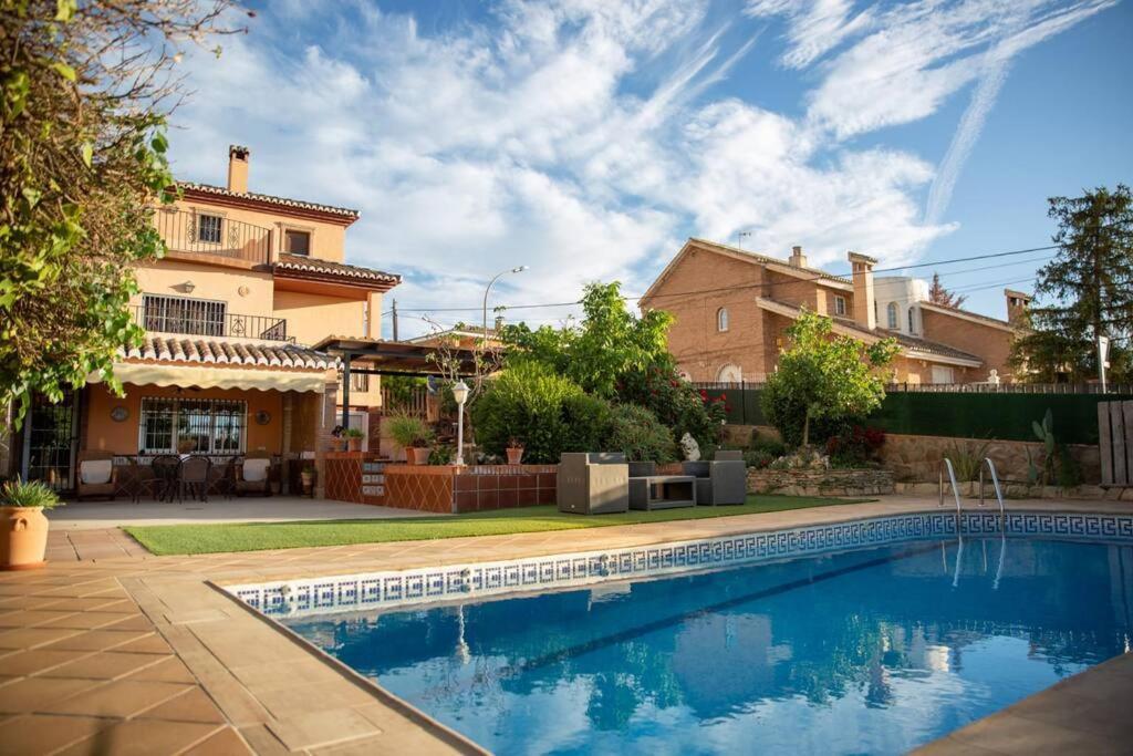 Casa Espaciosa Cerca De Monachil Villa La Zubia  Buitenkant foto